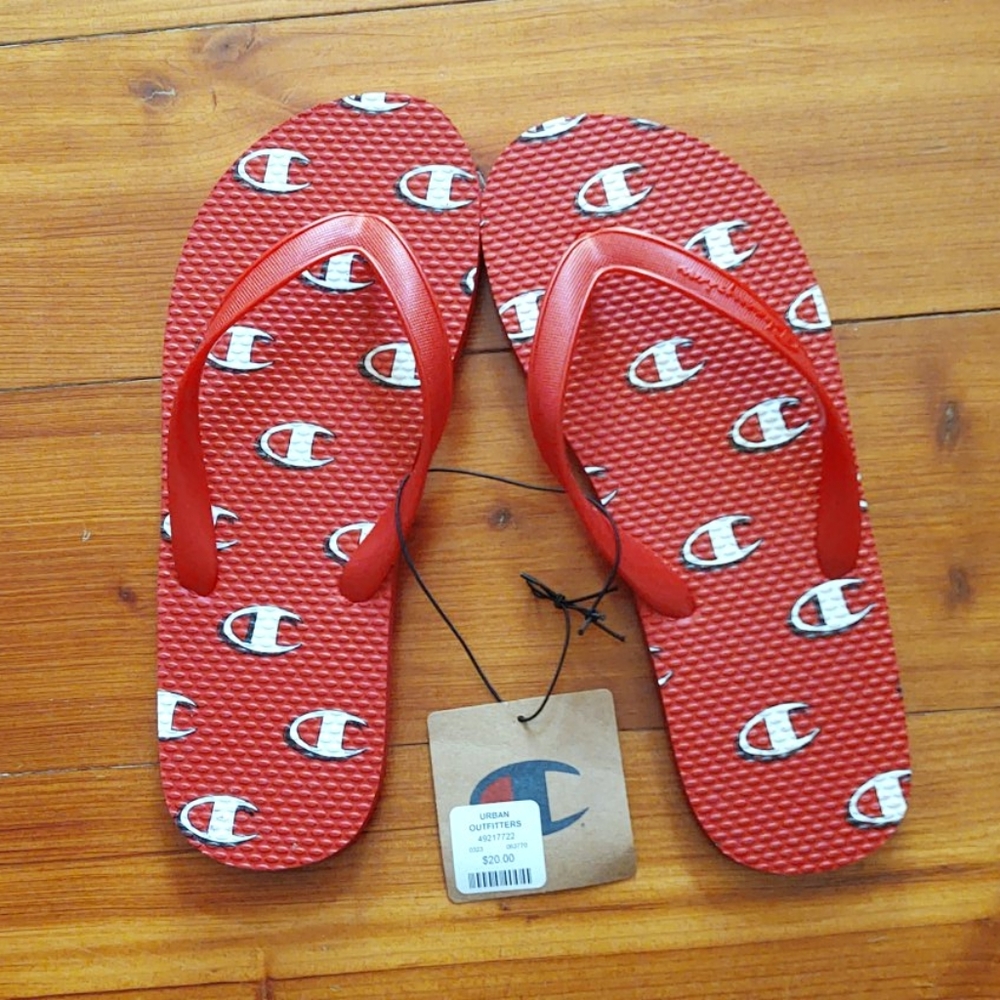 Red Champion flip flops men's 8 women's 10